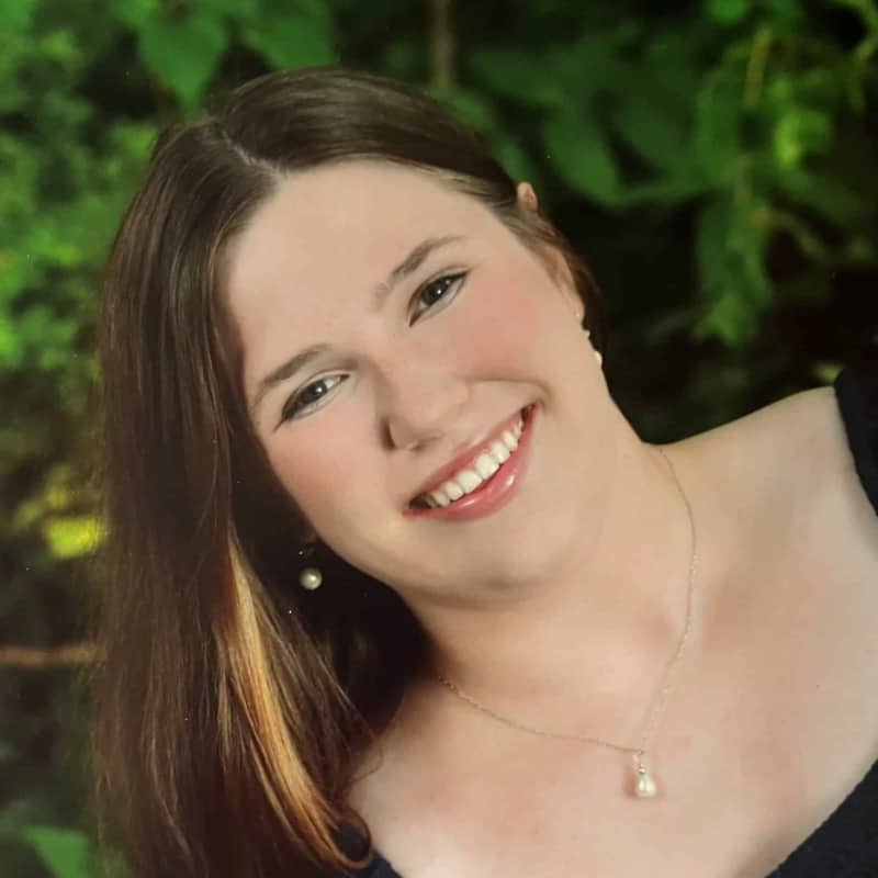 Knott Scholarship Funds Alumni Caroline Habiger Knott Scholarship Funds Alumni Caroline Habiger